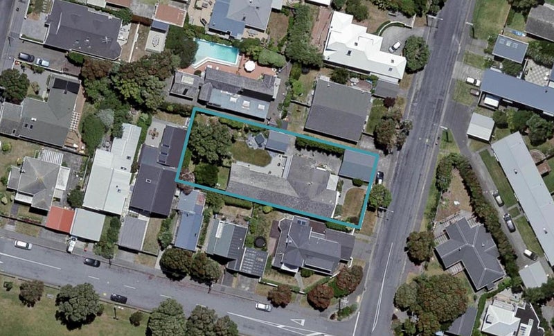 16 Hector Street, Seatoun, Wellington - Carousel 1