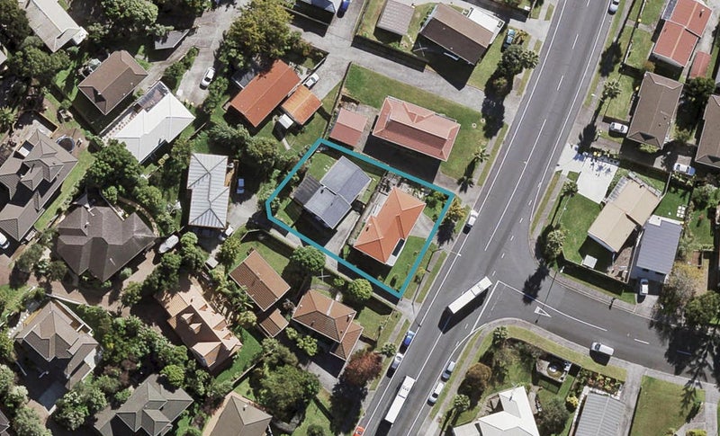 1/45 Caribbean Drive, Unsworth Heights, Auckland - Carousel 1