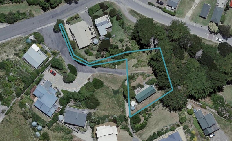 5 Balfour Crescent, Castlepoint - Carousel 1
