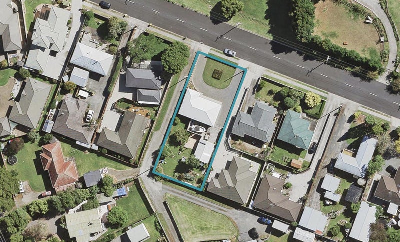 11 Gatland Road, Opaheke, Papakura - Carousel 1