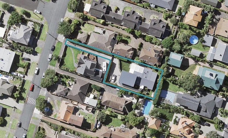 11A Saltburn Road, Milford, Auckland - Carousel 1