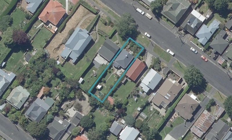 17 Kinsman Street, Kaikorai, Dunedin - Carousel 1