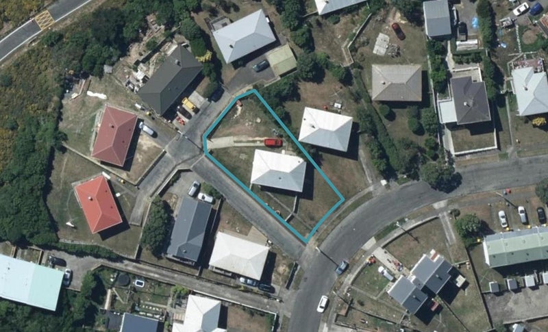 64 Owhiti Street, Titahi Bay, Porirua - Carousel 1