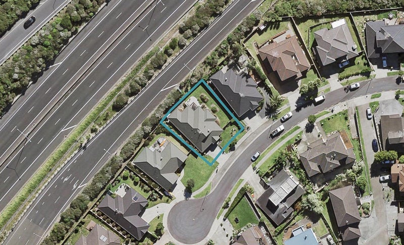 19 Spoonbill Place, Unsworth Heights, Auckland - Carousel 1