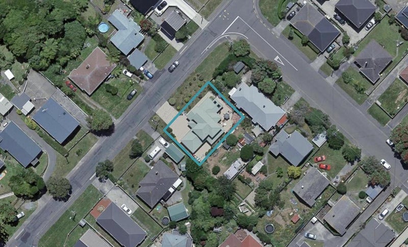 35 Kipling Street, Johnsonville, Wellington - Carousel 1