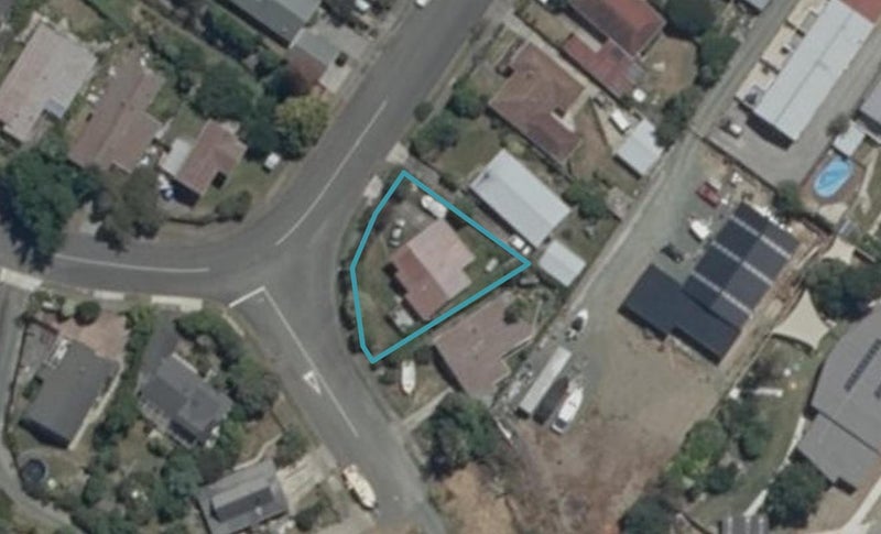 9 Naumai Street, Atawhai, Nelson - Carousel 1