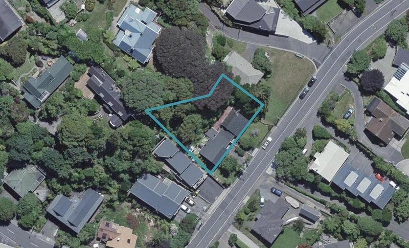 72 Simla Crescent, Khandallah, Wellington - Carousel 1
