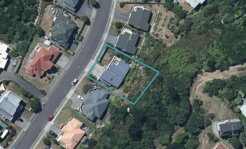 129 Eskdale Road, Papakowhai, Porirua - Carousel 1