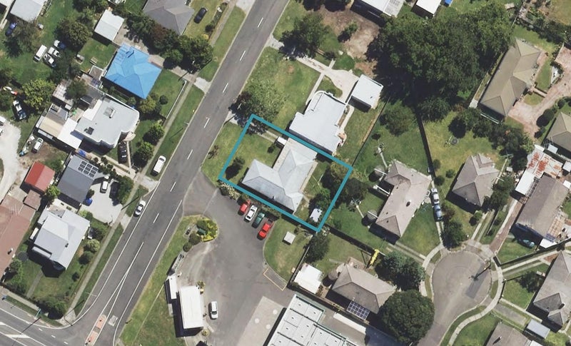 5 Maki Street, Kaiti, Gisborne - Carousel 1