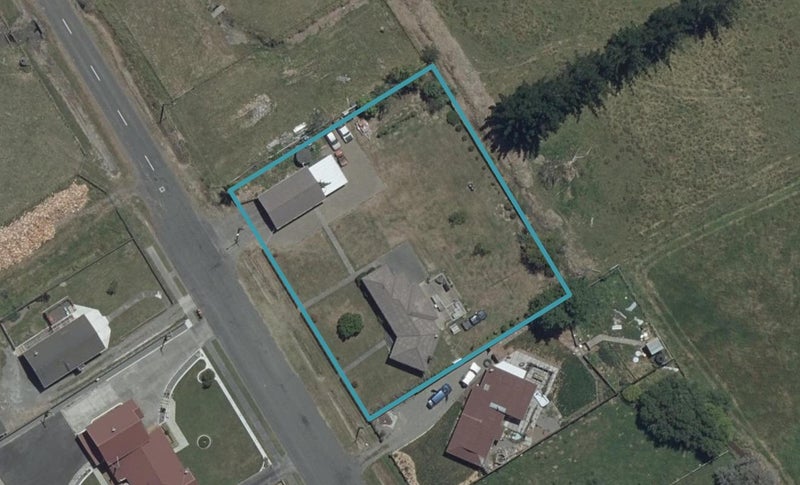 86 Willoughby Street, Halcombe, Feilding - Carousel 1