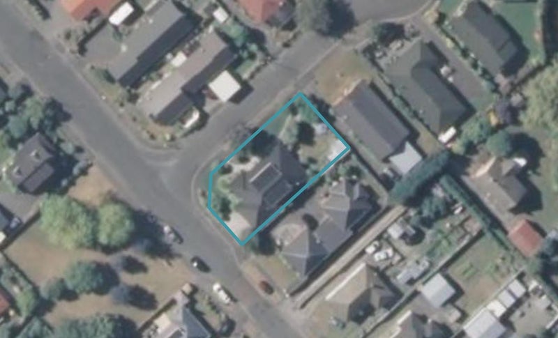 15 Balmoral Place, Allenton, Ashburton - Carousel 1