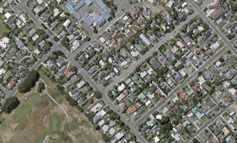 5A Percival Road, Paraparaumu Beach, Paraparaumu - Carousel 1