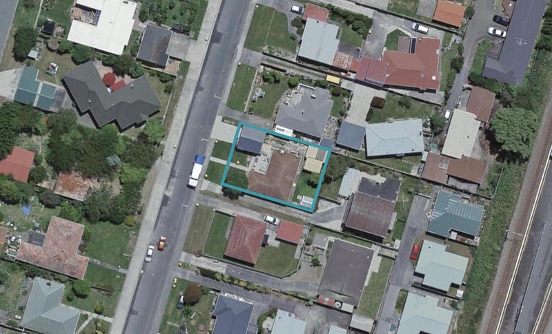 40 Beauchamp Street, Tawa, Wellington - Carousel 1