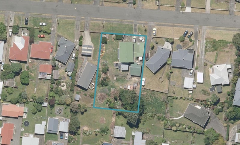 18 Broadhead Avenue, Tawhero, Whanganui - Carousel 1