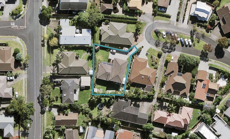 14 Monet Grove, West Harbour, Auckland - Carousel 1