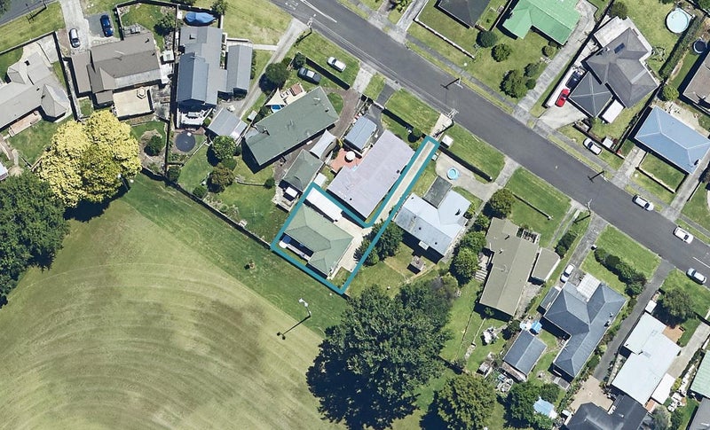 14B Crombie Street, Bellevue, Tauranga - Carousel 1