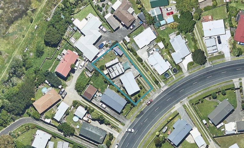 166 Windermere Drive, Poike, Tauranga - Carousel 1