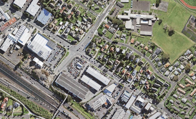 137 Stoddard Road, Wesley, Auckland - Carousel 1