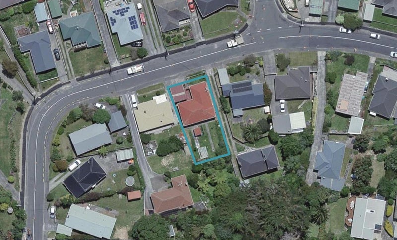26 Beazley Avenue, Paparangi, Wellington - Carousel 1
