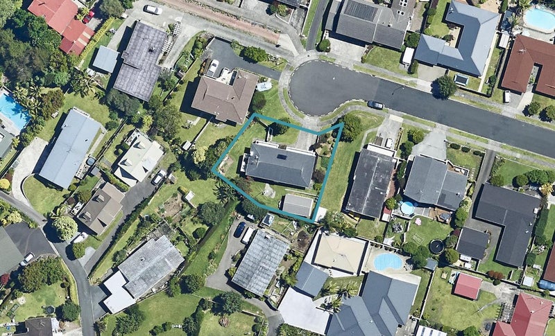 14 Apollo Street, Otumoetai, Tauranga - Carousel 1