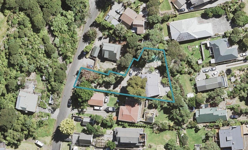 11 Rangimarie Road, Swanson, Auckland - Carousel 1