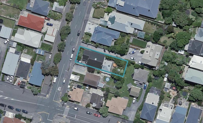 151 Clyde Street, Island Bay, Wellington - Carousel 1