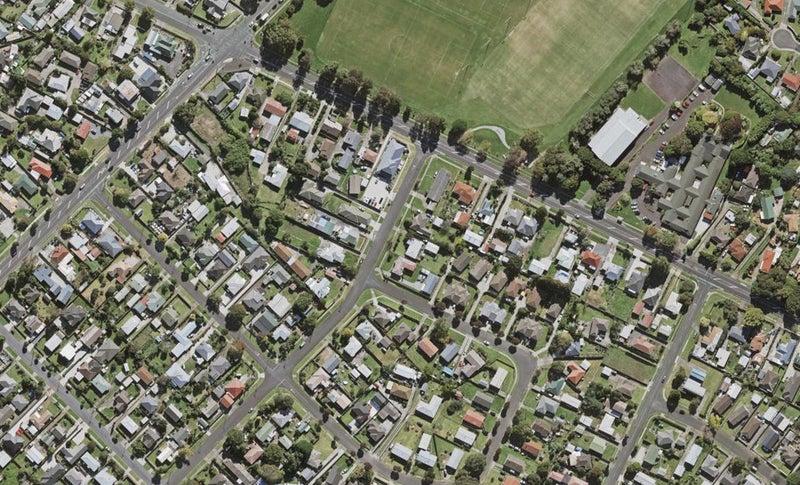 4E Allen Street, Mangere East, Auckland - Carousel 1