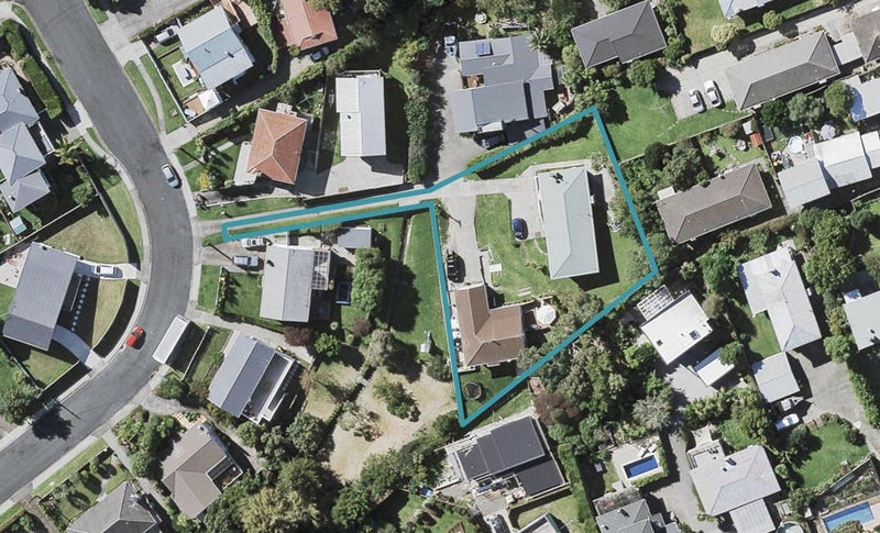 1/0 Cassino Street, Bayswater, Auckland - Carousel 1