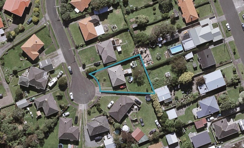 17 Ridd Street, Lynmouth, New Plymouth - Carousel 1