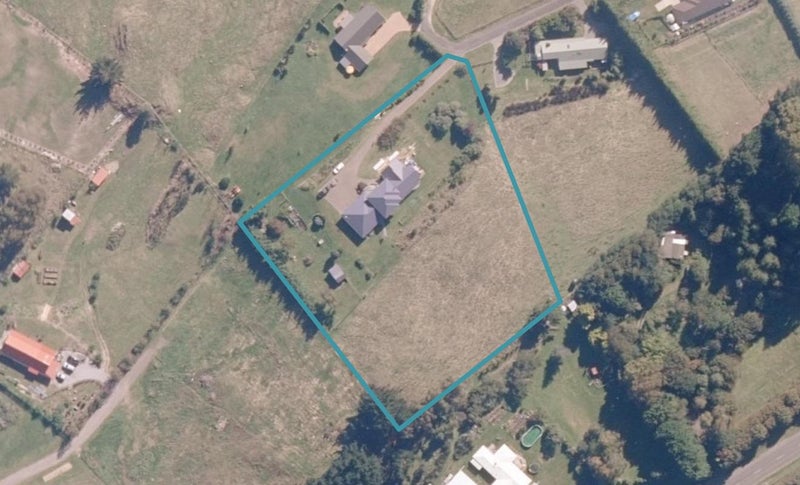 161 Acacia Heights Drive, Taupo - Carousel 1