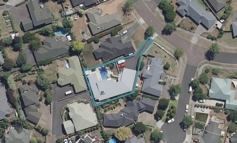 16 Waipuna Place, Rototuna, Hamilton - Carousel 1