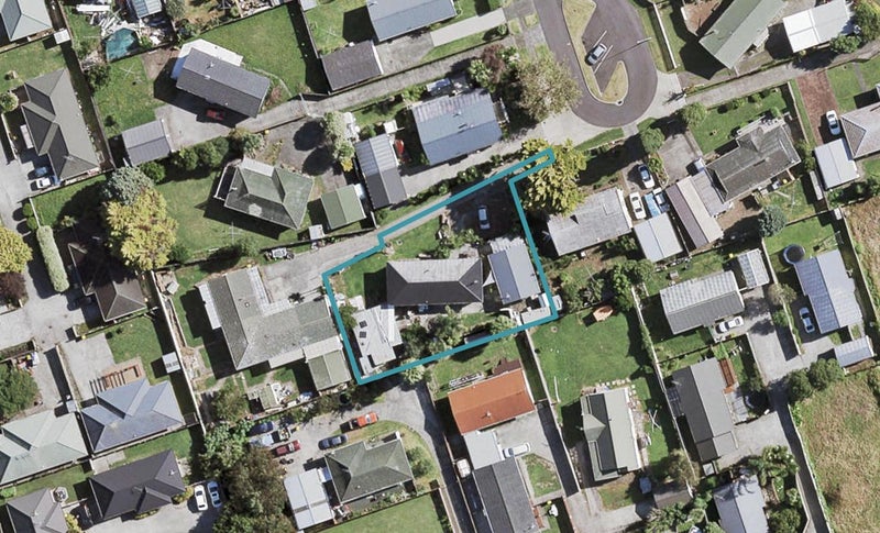13 Le Havre Place, Takanini, Auckland - Carousel 1