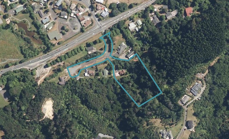 490B Main Road North, Timberlea, Upper Hutt - Carousel 1
