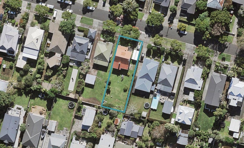 78 Paice Avenue, Sandringham, Auckland - Carousel 1
