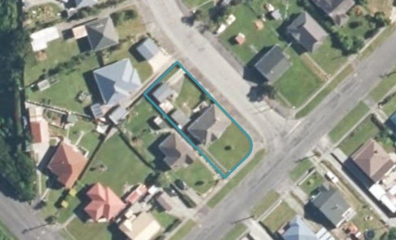 61 Hall Street, Cobden, Greymouth - Carousel 1