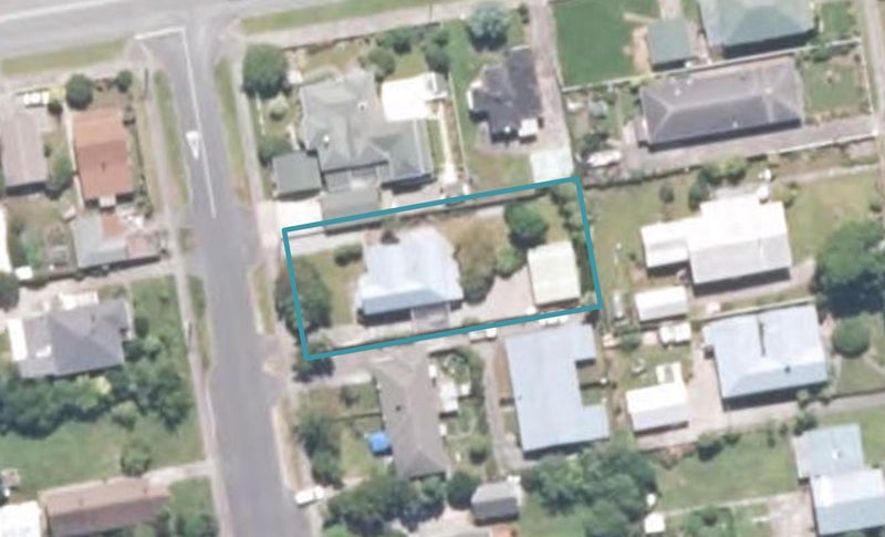 29 Peel Street, Westport, Westport - Carousel 1