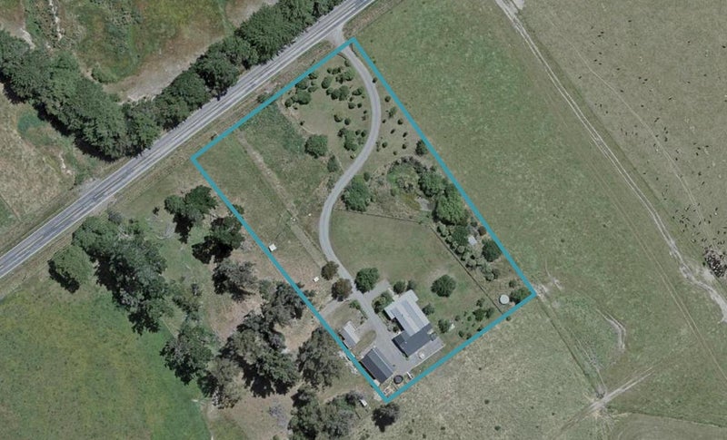507 Martinborough Pirinoa Road, DYERVILLE, MARTINBOROUGH - Carousel 1