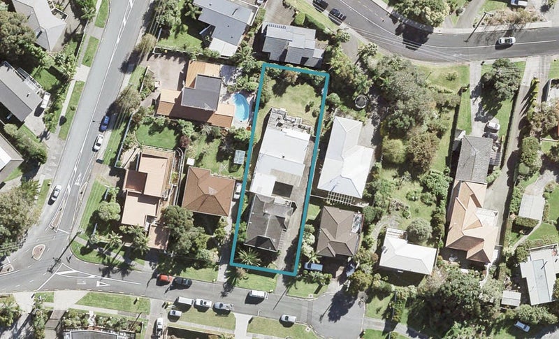 2/28 Firth Road, Torbay, Auckland - Carousel 1