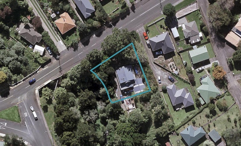 93 Huatoki Street, Vogeltown, New Plymouth - Carousel 1