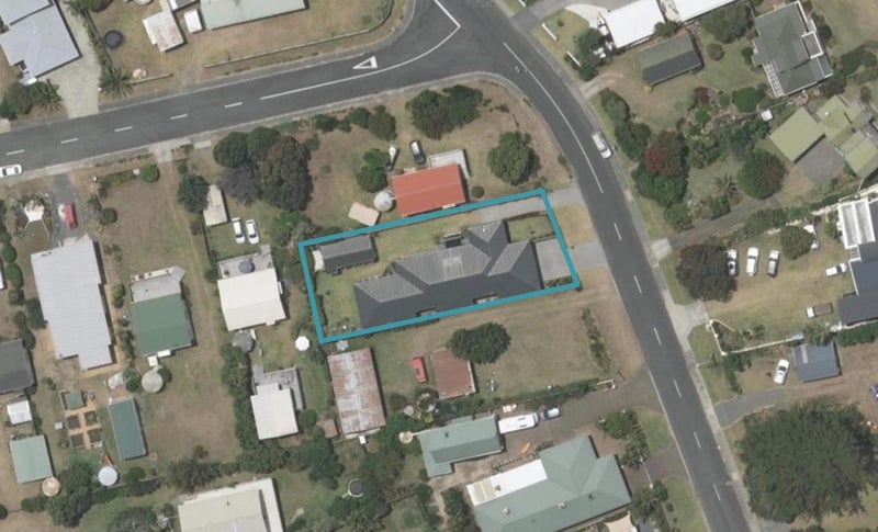 24 Robert Street, Mangawhai Heads, Mangawhai - Carousel 1