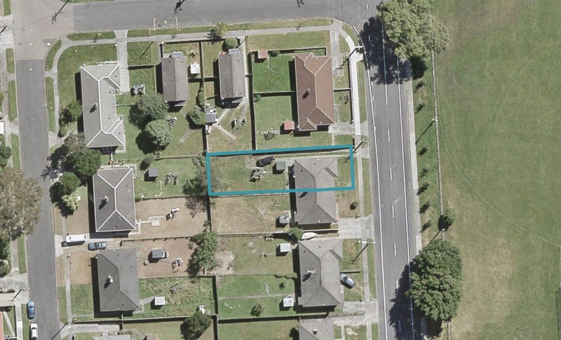 314 George Street, Stokes Valley, Lower Hutt - Carousel 1