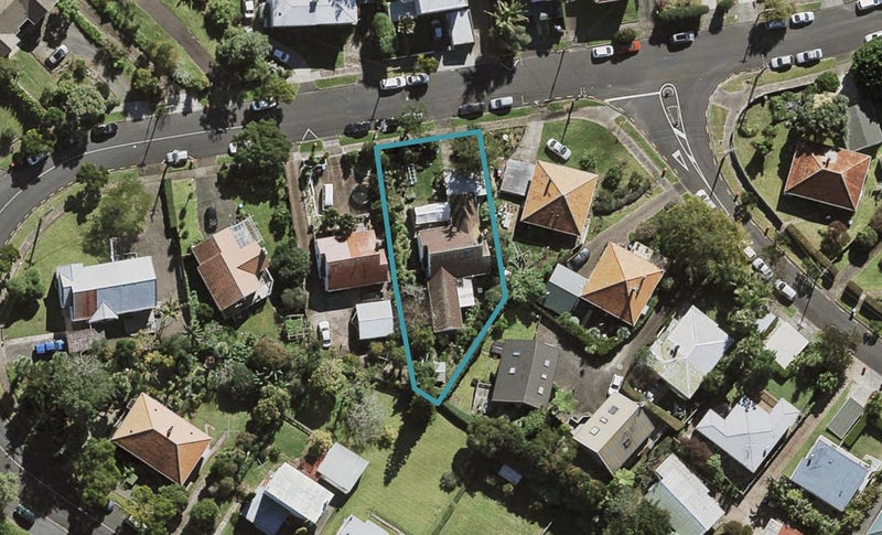22 Konini Road, Greenlane, Auckland - Carousel 1