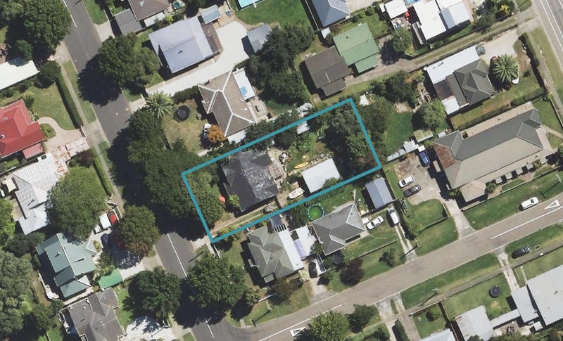 65 Stout Street, Whataupoko, Gisborne - Carousel 1