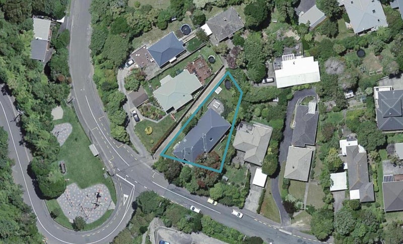7 Warwick Street, Wilton, Wellington - Carousel 1