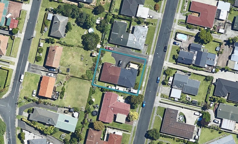 33A Shelley Street, Otumoetai, Tauranga - Carousel 1