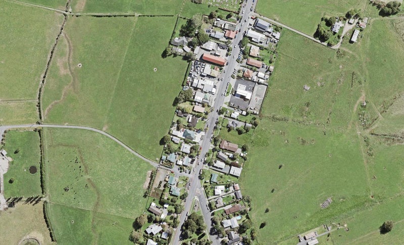 25 Papakura-Clevedon Road, Papakura - Carousel 1