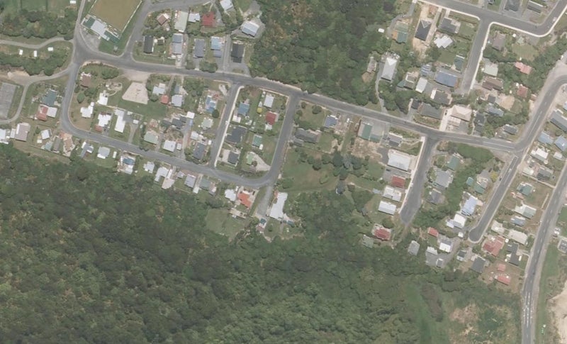 13 Miro Street, Kaka Point, Kaka Point - Carousel 1