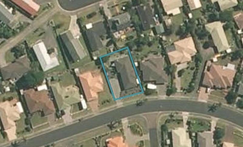 86 Lakeside Drive, Orewa, Orewa - Carousel 1