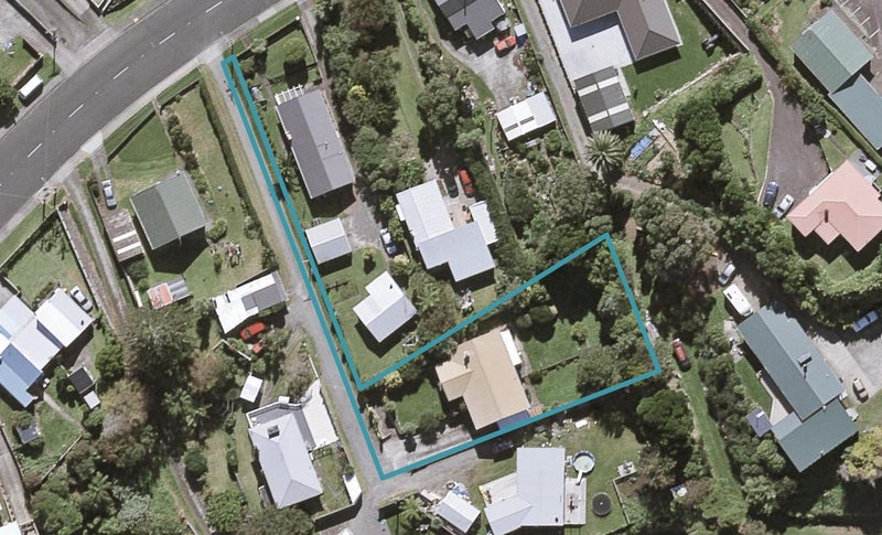 73 Ngamotu Road, Spotswood, New Plymouth - Carousel 1