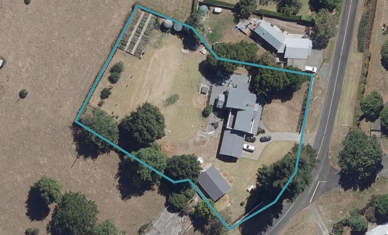 588 Peacockes Road, Peacocke, Hamilton - Carousel 1